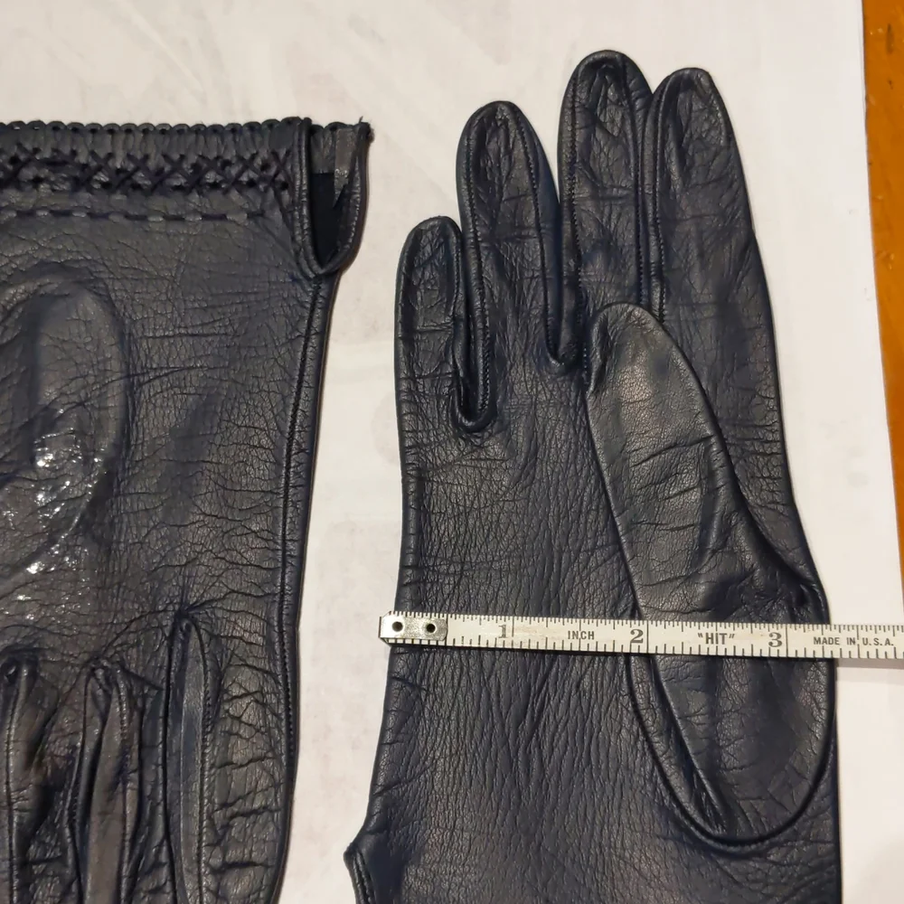 Vintage black leather gloves - Picture 3 of 6